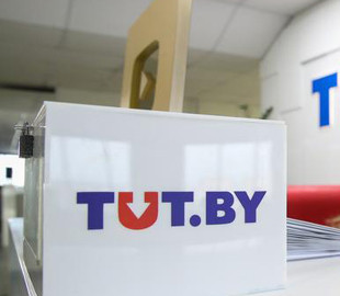 Журналистку TUT.BY арестовали на 15 суток за участие в акции. В тот день она освещала процесс по "делу студентов"