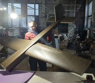 В Україні налагодили серійне виробництво ударних БПЛА літакового типу "Cobra"