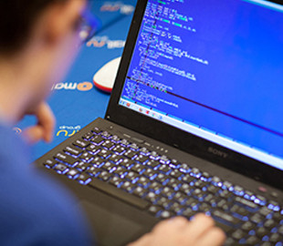 Die Welt: Украина, Польша и Балтия борются за айтишников из Беларуси