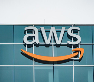 Amazon обере 10 найкращих космічних стартапів і надасть їм по $100 000