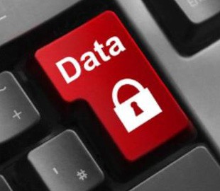 Организации здравоохранения Сингапура небрежно относятся к данным граждан