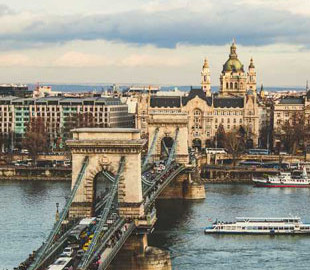 Угорщина зменшила термін дії сертифікатів вакцинації до 6 місяців