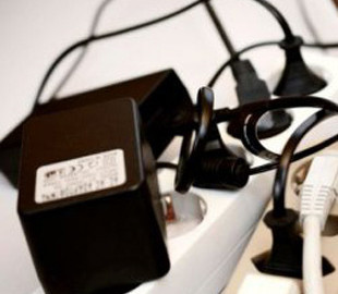 Правило 30 хвилин: які чотири прилади треба вимикати, якщо не користуєтесь