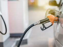 Главные мошеннические схемы с топливом: что нужно знать водителям