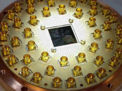 Снова прорыв в квантовых вычислениях: ошибки в кубитах теперь исправляются автоматически