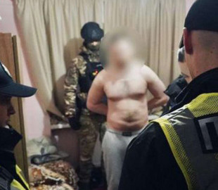 На Тернопільщині чоловік через Telegram вербував малолітніх дівчат для створення порноконтенту