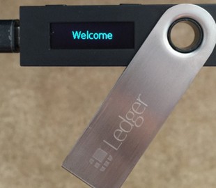 Уязвимость в криптокошельках Ledger позволяет похищать криптовалюту