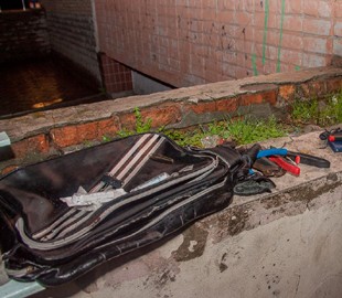 Полиция задержала горожан с наркотиками и инструментами для кражи кабеля