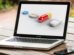 В Украине официально заработали онлайн-аптеки и доставка лекарств