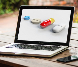 В Украине официально заработали онлайн-аптеки и доставка лекарств