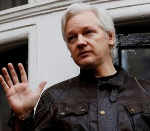 Эквадор отклонил иск Ассанжа о защите его прав как беженца