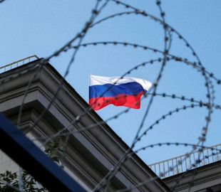 Кремлівські пропагандисти божеволіють: цивільних закликають долучатися до загонів ППО
