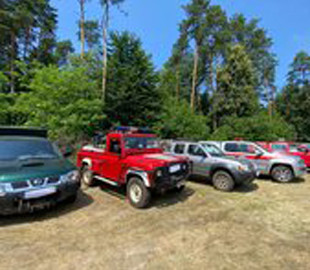 Польські лісники передали ЗСУ ще 16 пікапів