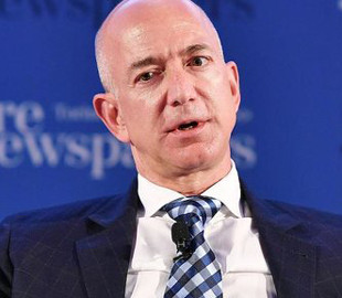 Состояние основателя Amazon Безоса достигло рекордных $180 млрд