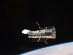 Свет уже дошел до Земли: NASA запечатлело галактику, в которой прогремел мощный взрыв