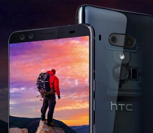 HTC U12+ не получил переходник с 3,5-мм аудиоразъёмом