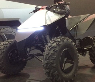 Глава Tesla пообещал сделать Cyberquad самым безопасным квадроциклом в мире