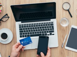 В Visa назвали причину сбоя в работе карт