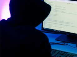 Смартфоны уязвимы перед хакерами из-за багов, о которых давно известно