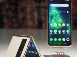 TCL представила смартфон-раскладушку с гибким экраном