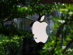 Apple готує iPhone без рамок: що зміниться у дизайні смартфона
