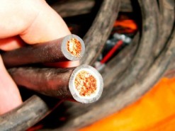 Стали известны подробности неудачной кражи 400 кг кабеля связи в столице (обновлено)