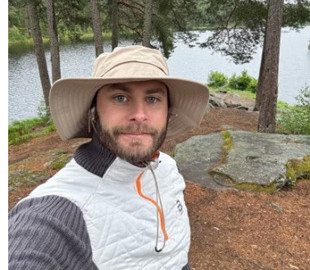 Журналіст з Норвегії планує пройти 450 кілометрів, щоб зібрати кошти на підтримку українських регіональних медіа