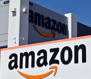 Камеры Amazon на базе искусственного интеллекта наказывают водителей доставки: они запрещают смотреть в боковые зеркала