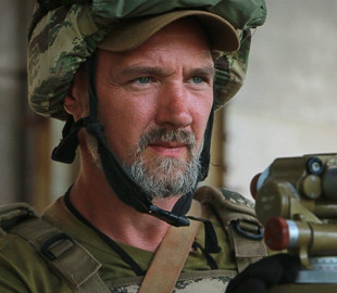 До 24 лютого фотографував балерин: як митець став бійцем Нацгвардії