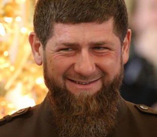 Кадыровцы устроили "смертельную" перестрелку с пустым окном: видео позора