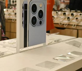 Айфоны все-таки будут: в России узаконили контрабанду