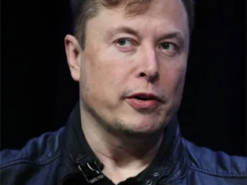 Илон Маск заявил, что биткоин вскоре признают и пожалел, что не купил "монеты" раньше