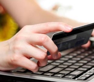 Кредит не брав, а борг – заплати: понад 1000 українців стали жертвами шахрайських оборудок