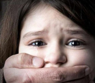 Двое мужчин распространяли детскую порнографию