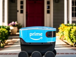 Начались полевые испытания роботов Amazon Scout, доставляющих заказы