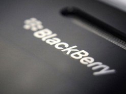 Обеспечивать безопасность клиентов Microsoft будет BlackBerry