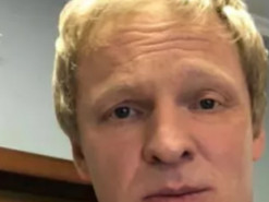 Шоумен Сергей Писаренко показал поврежденный из-за боев под Киевом дом