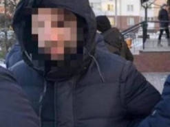 В Киеве задержали мужчину, который продавал поддельные справки о COVID-19