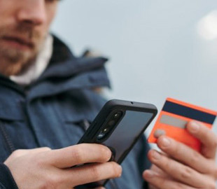 Розрахунки картками не припинялись: як атака на "Київстар" вплинула на банки