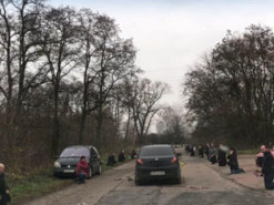 На Чернігівщині в останню путь провели героя, який загинув у бою на Донеччині