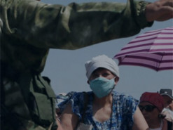 Жители ОРДО покупают через интернет место в очереди, чтобы выехать из "ДНР"