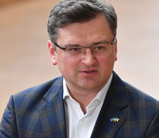 Кулеба просить підписати петицію "Путіна під трибунал": що це та чому важливо