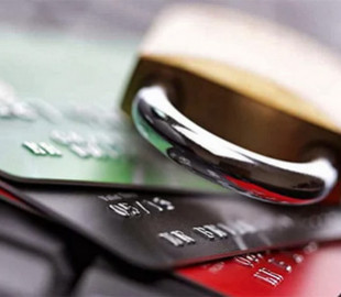 Банк России призвал ограничить россиянам переводы с карты на карту: подробности