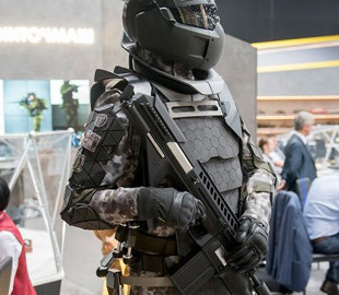 Українські хакери атакували російські онлайн-військторги