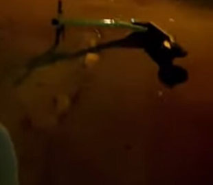 В Одессе молодая девушка разбилась на электросамокате