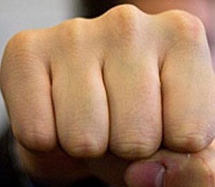 На Чернігівщині батько вбив 7-річного синочка: стали відомі деталі