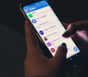 Несуть серйозну небезпеку? В яких месенджерах не варто спілкуватися з військовими