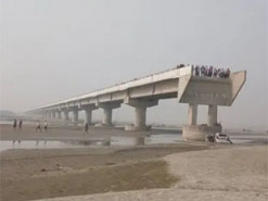 Троє чоловіків загинули, бо Google Карти спрямували їх по зруйнованому мосту