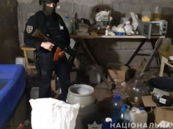 Полиция разоблачила масштабную схему сбыта психотропов через Telegram-канал в Запорожье