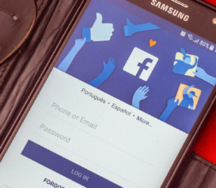 Facebook составил "черный список" опасных лиц и организаций